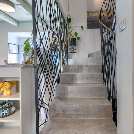 Kristina By Interhome بولا
